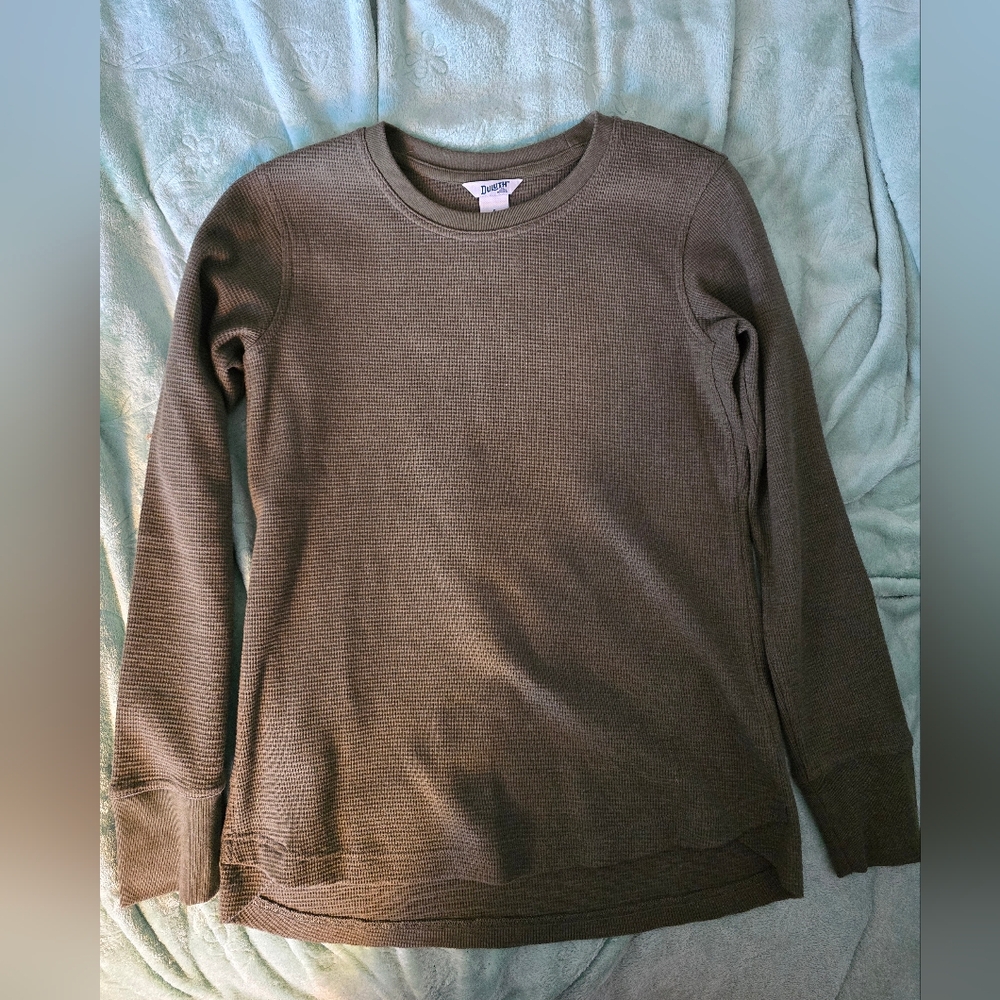 Duluth Trading Co Olive Long Sleeve Tee